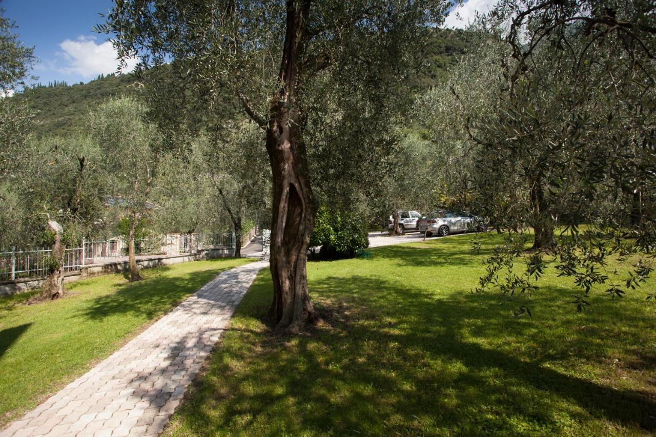 La Pervinca Apartments Malcesine Dış mekan fotoğraf