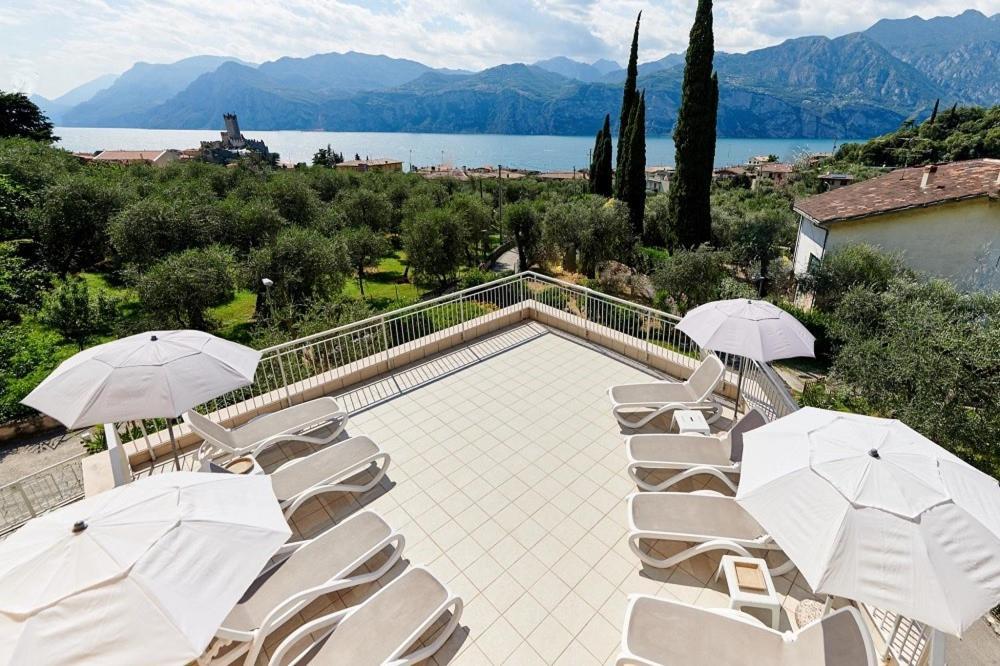 La Pervinca Apartments Malcesine Dış mekan fotoğraf